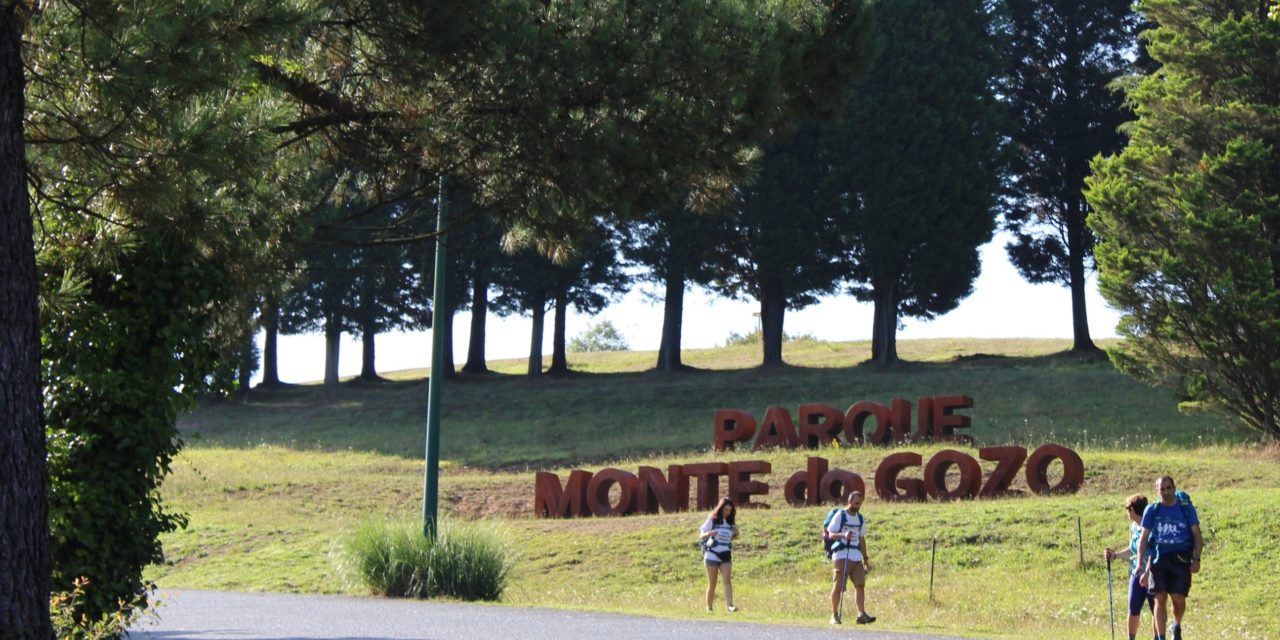 Monte do Gozo: Tradición e Historia