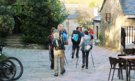 Continúan las cifras récord: 35.602 peregrinos recogieron la Compostela durante el mes de octubre!