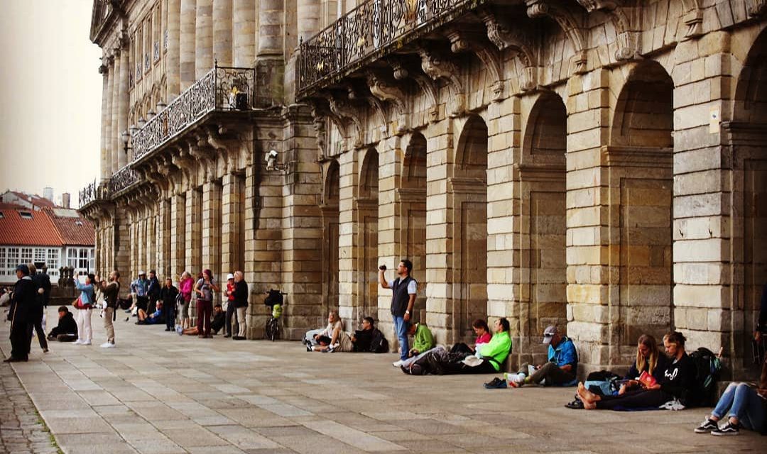 Los pórticos del ayuntamiento en la plaza del Obradoiro