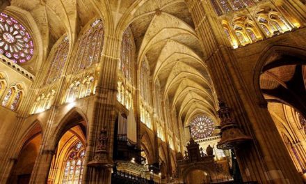 The León Cathedral and its stained-glass windows