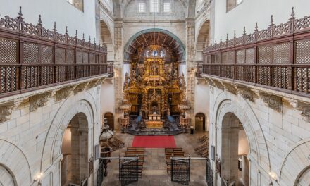 San Martín Pinario: La iglesia