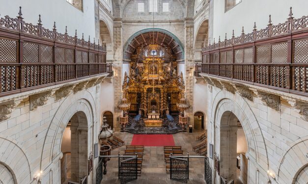 San Martín Pinario: La iglesia